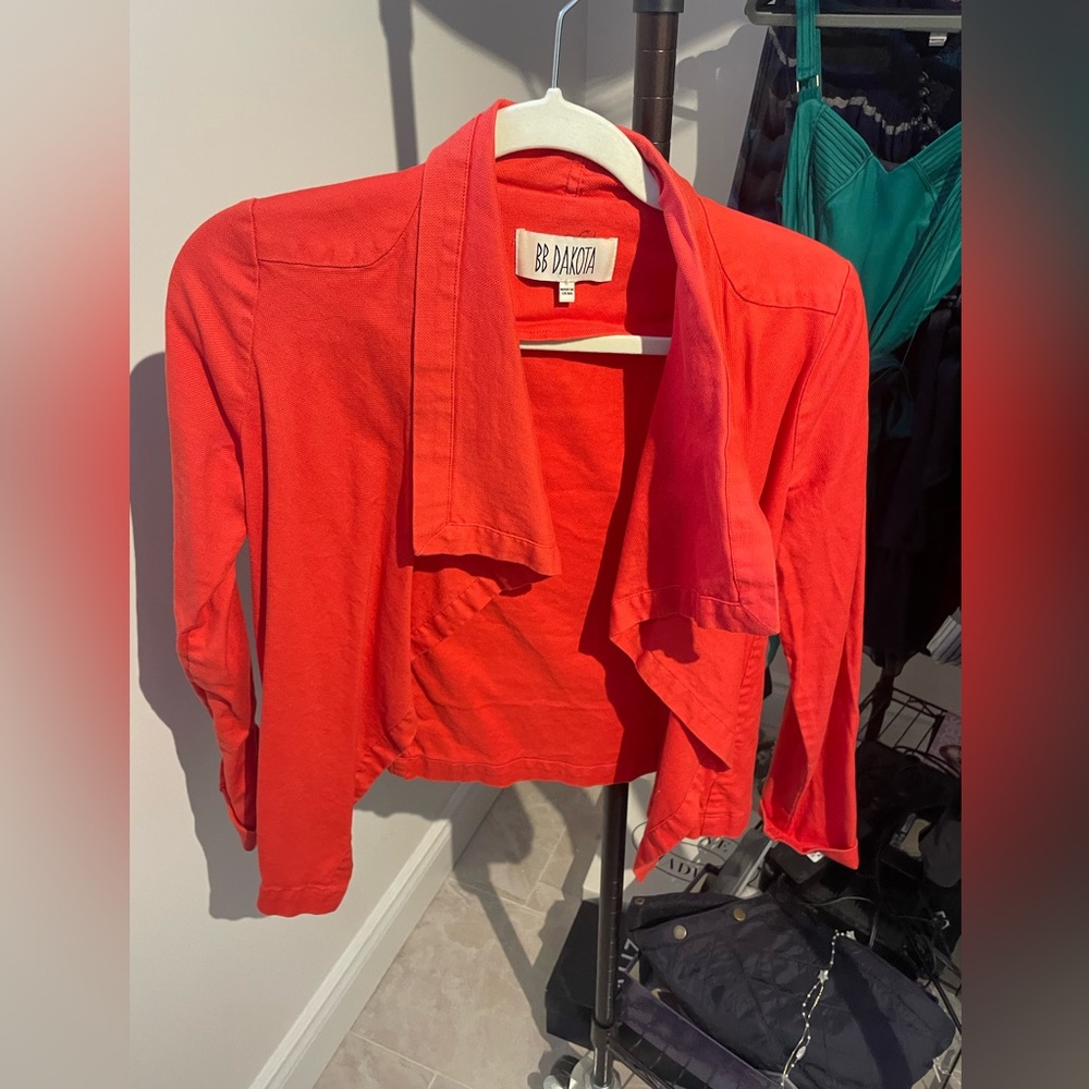 BB Dakota, size small, cropped red relaxed blazer
